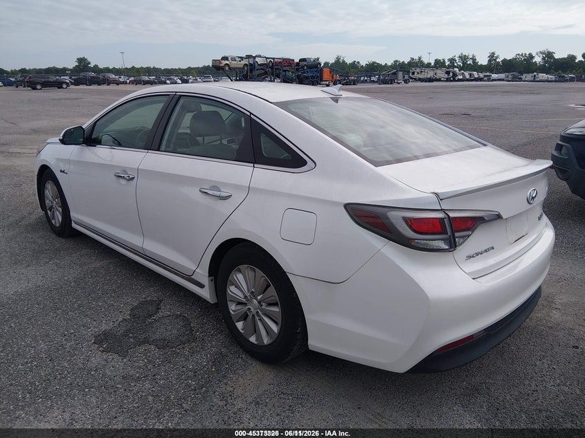 2017 HYUNDAI SONATA HYBRID auction photo 3