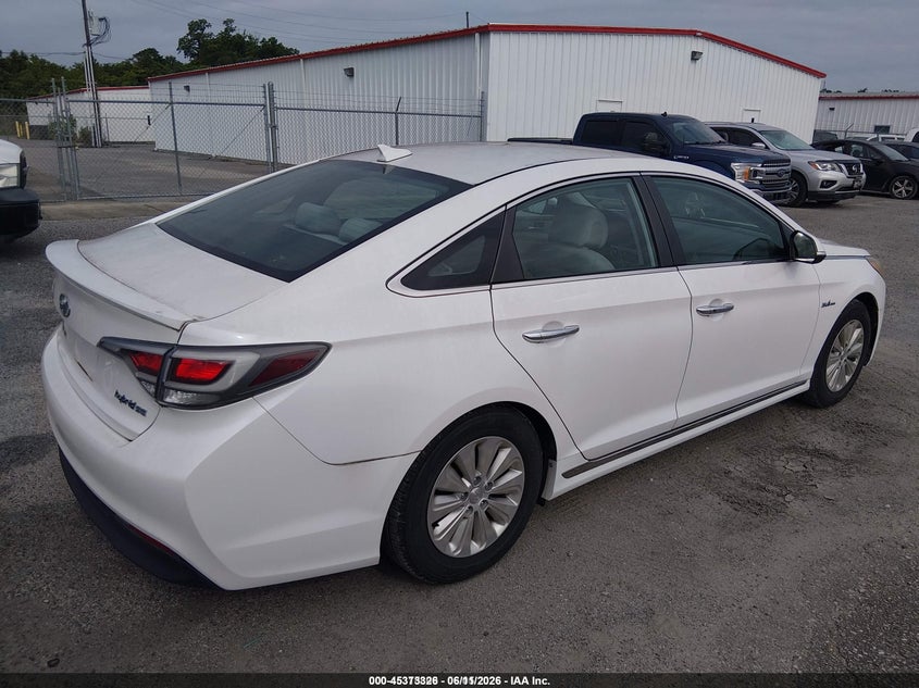 2017 HYUNDAI SONATA HYBRID auction photo 4