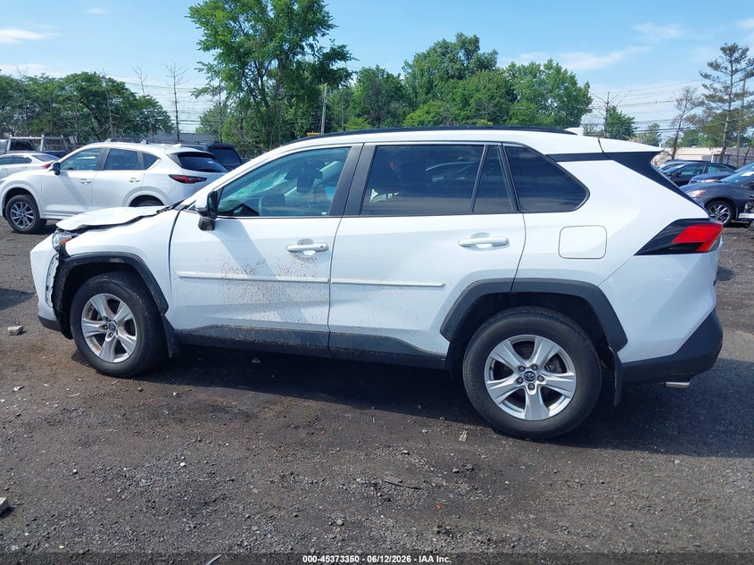 TOYOTA RAV4 - zdjęcie 14