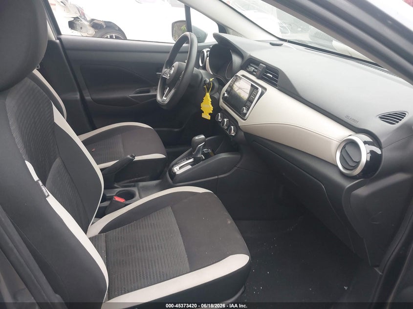 2021 NISSAN VERSA auction photo 5