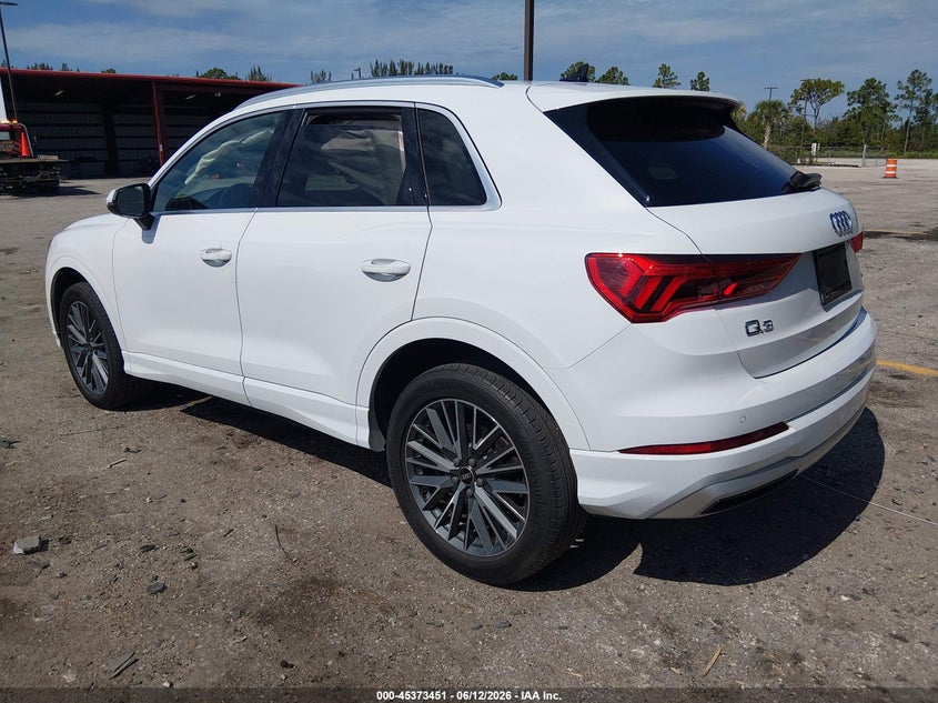 Vin: wa1aucf35m1123167, lot: 45871437, audi q3 premium 40 tfsi quattro tiptronic 20213