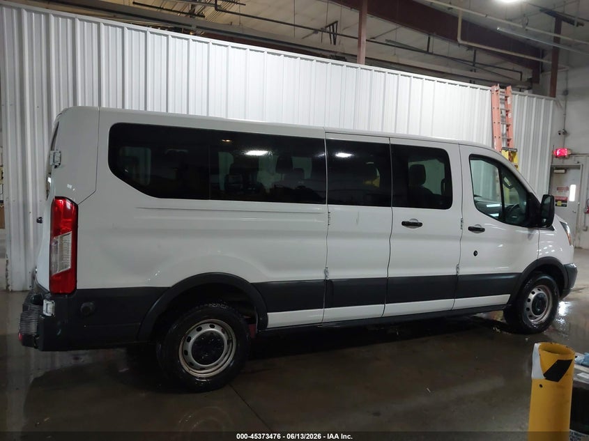AtlanticExpress - Ford Transit-350
