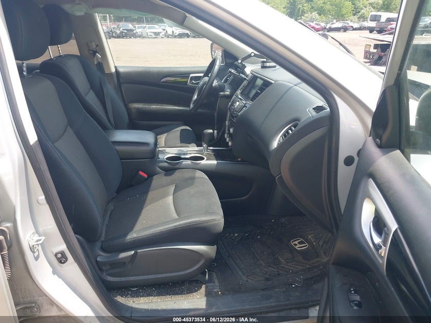 VIN 5N1DR2MN7KC603744 2019 NISSAN PATHFINDER SV