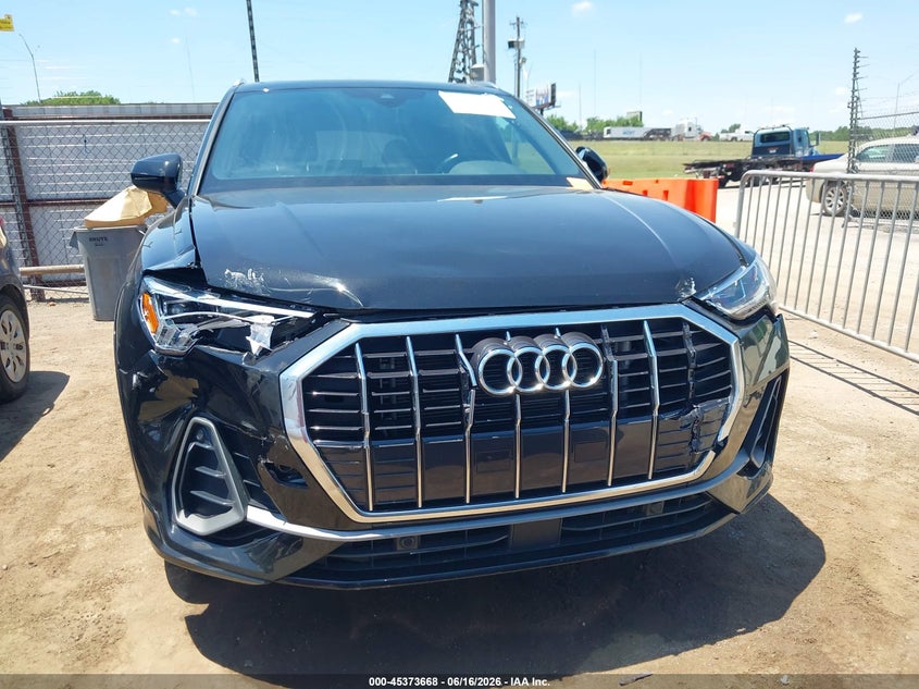 2023 Audi Q3 Premium 45 Tfsi S Line Quattro Tiptronic VIN: WA1DECF33P1093259 Lot: 45373668