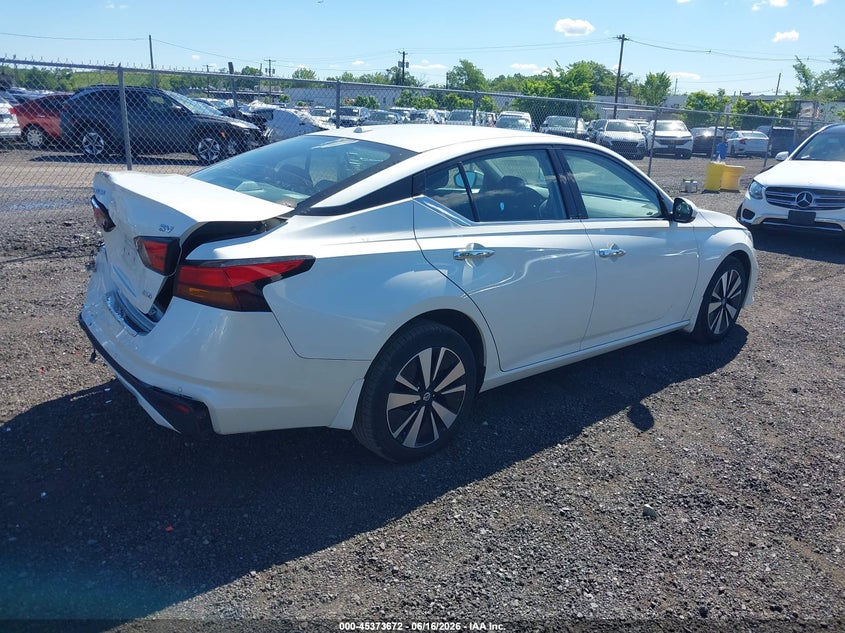 2020 NISSAN ALTIMA auction photo 4