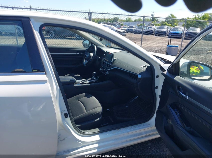 2020 NISSAN ALTIMA auction photo 5