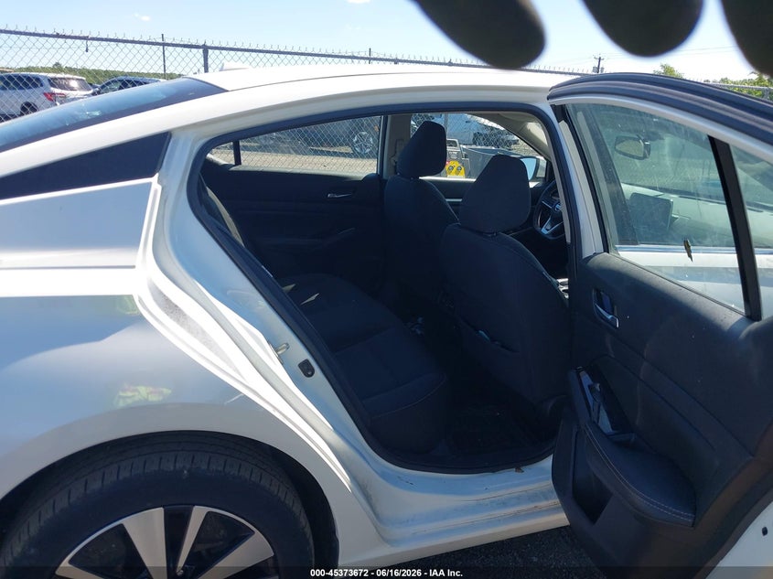 2020 NISSAN ALTIMA auction photo 8