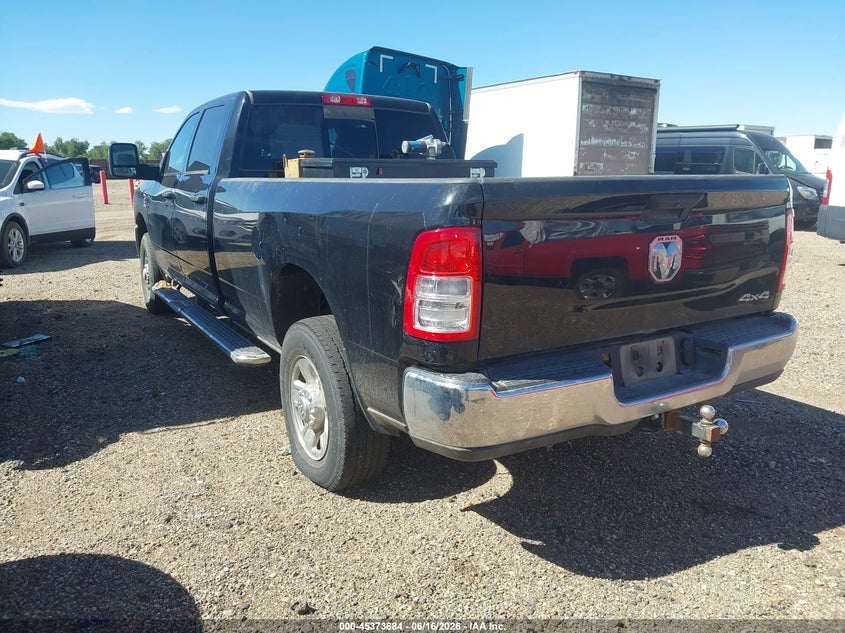 Vin: 3c6ur5hl7rg296539, lot: 45871670, ram 2500 tradesman  4x4 8' box 20243
