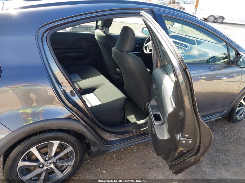 2018 Toyota Prius C Two VIN: JTDKDTB30J1605251 Lot: 45373744