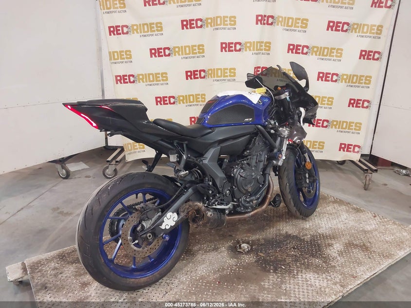 YAMAHA YZFR7 2023