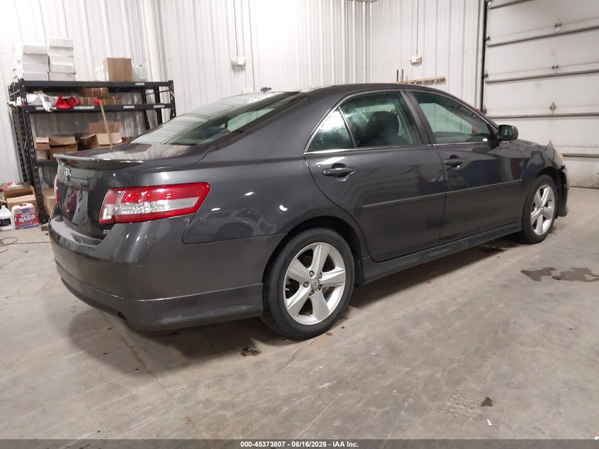 2011 TOYOTA CAMRY auction photo 4