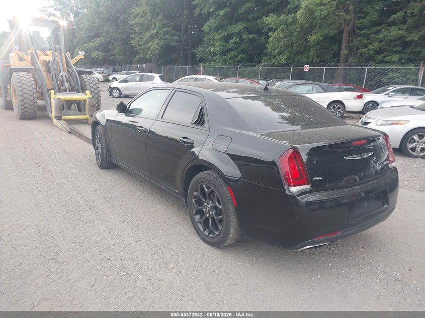 Vin: 2c3ccagg6lh168923, lot: 45871918, chrysler 300 300s awd 20203