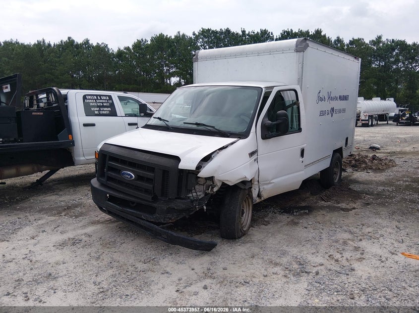 1FDWE3FL3BDB10191 2011 Ford Econoline Commercial Cutaway photo 1