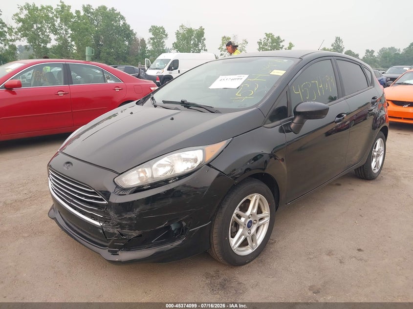 Vin: 3fadp4ej0hm115752, lot: 45872085, ford fiesta se 20172