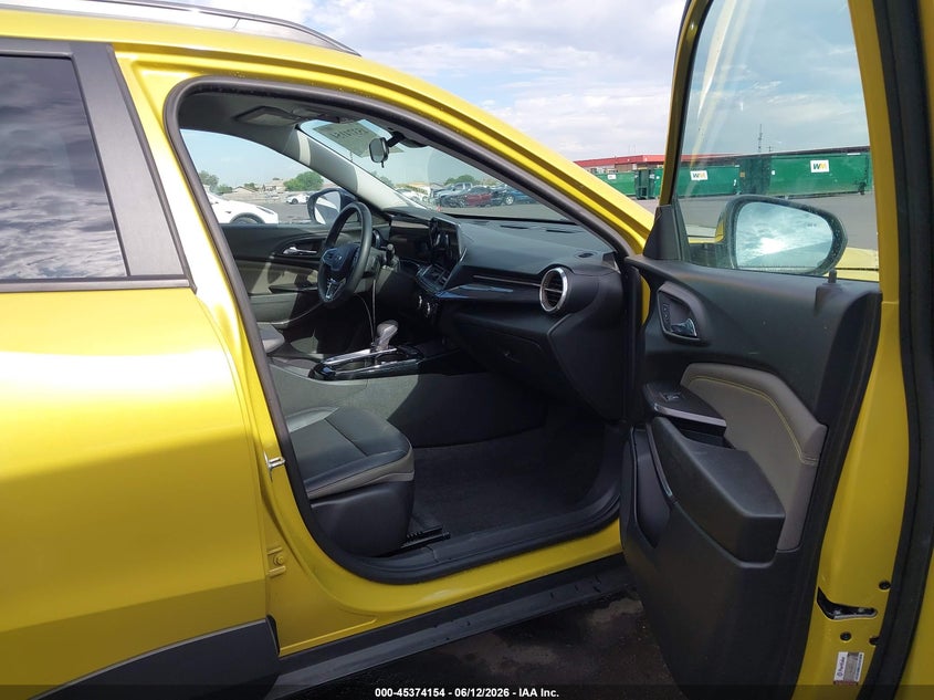 2025 CHEVROLET TRAX auction photo 5