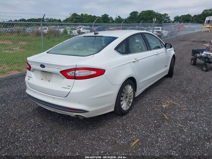 2016 FORD FUSION HYBRID auction photo 4