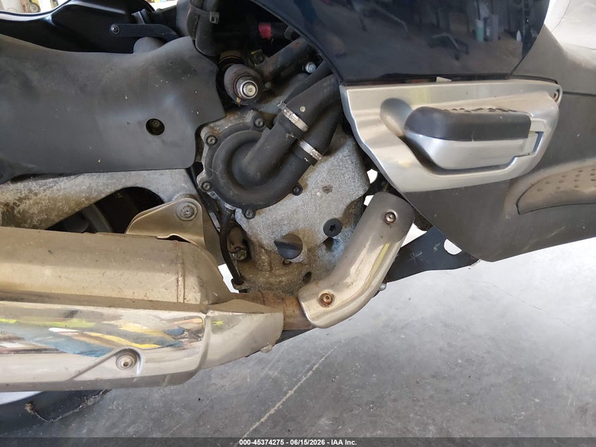 2010 APRILIA SCARABEO auction photo 8