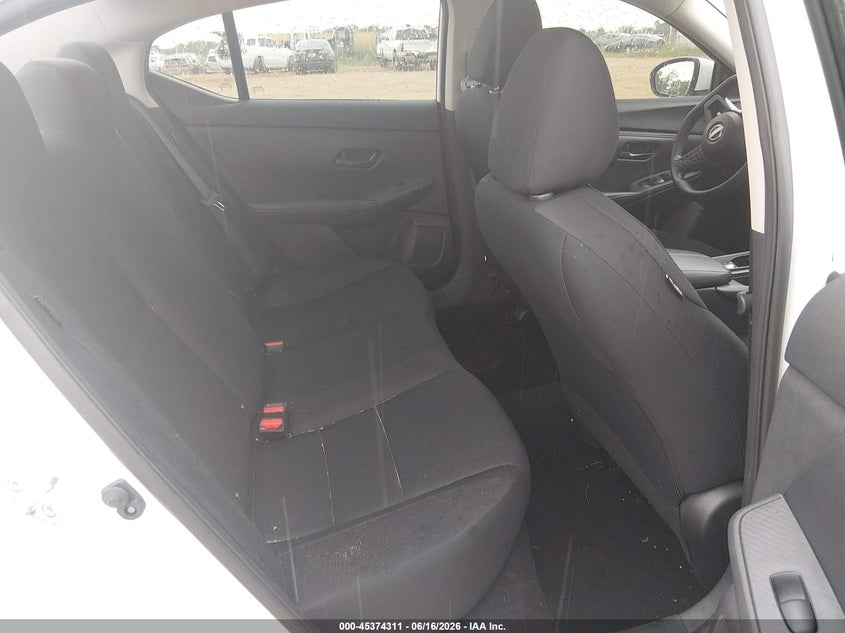 2024 NISSAN SENTRA auction photo 8