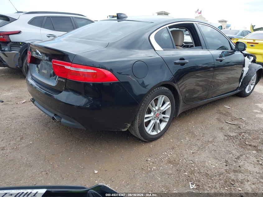 Vin: sajad4bg6ha954690, lot: 45872333, jaguar xe 25t premium 20174