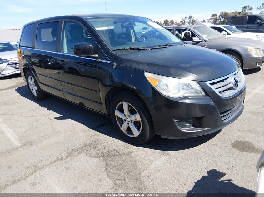 2009 Volkswagen Routan Sel