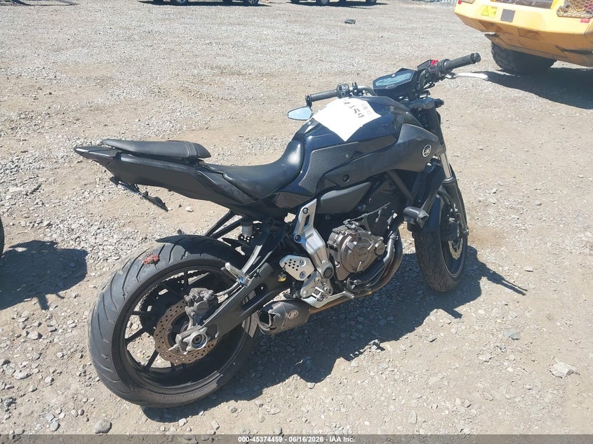 YAMAHA FZ07 2016