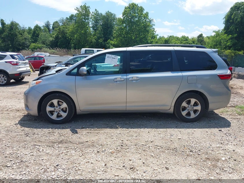 VIN 5TDKZ3DC1HS820178 2017 TOYOTA SIENNA LE 8 PASSENGER