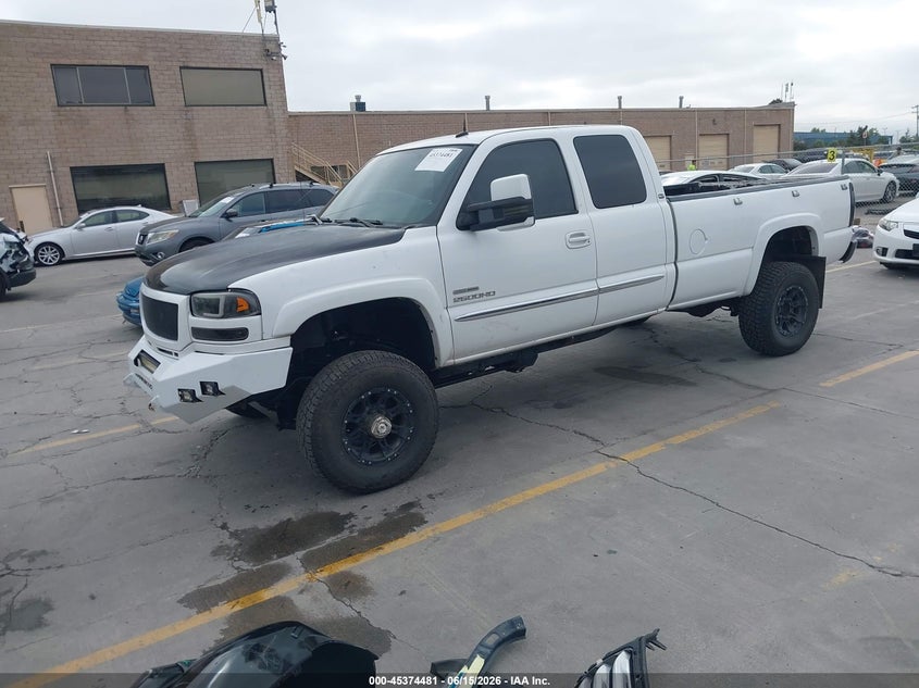 1GTHK29103E322035 2003 GMC SIERRA 2500HD SLT photo 1