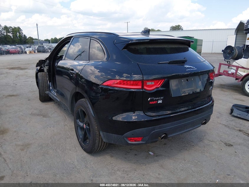 2019 JAGUAR F-PACE auction photo 3