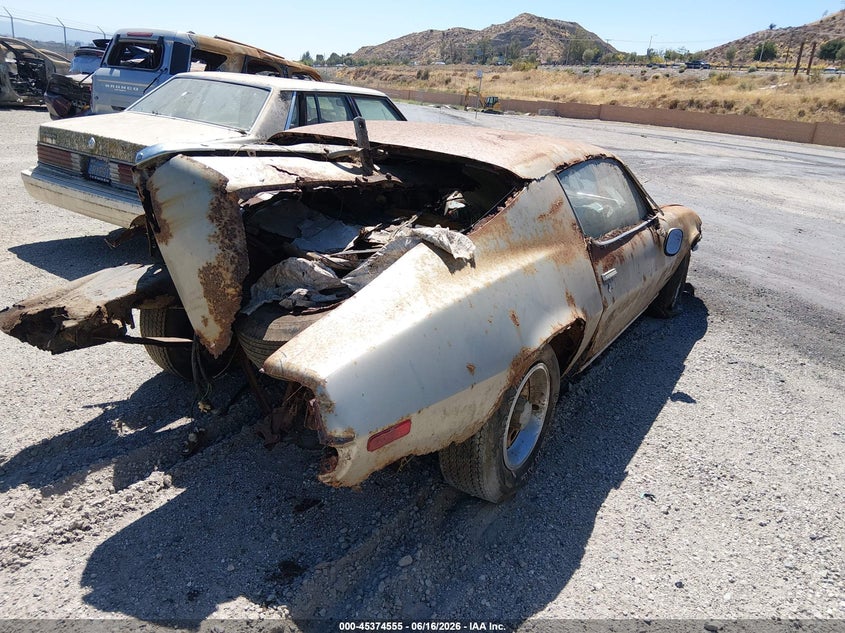 1973 CHEVROLET CAMARO auction photo 4