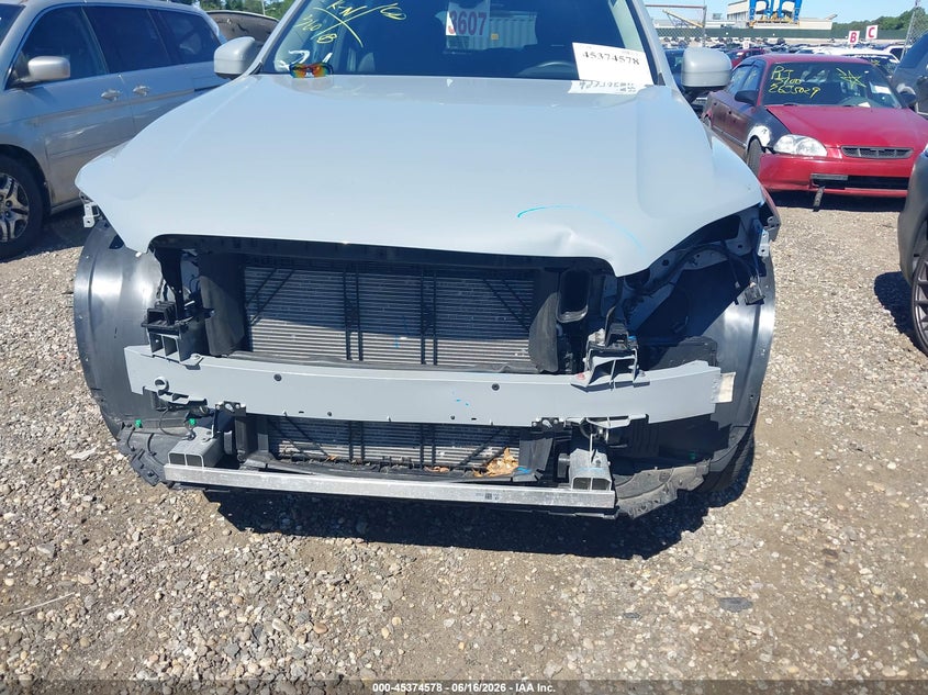 2024 VOLVO XC90 auction photo 6