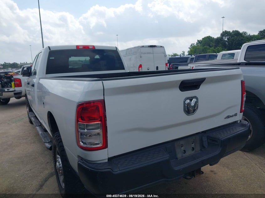 Vin: 3c6ur5hj4mg680530, lot: 45872627, ram 2500 tradesman  4x4 8' box 20213