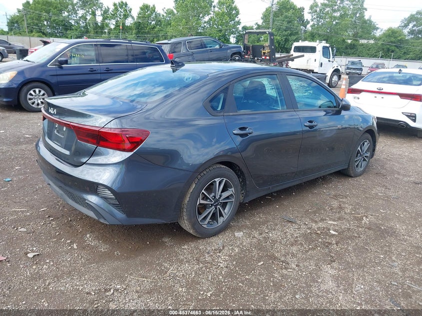 AtlanticExpress - Kia Forte