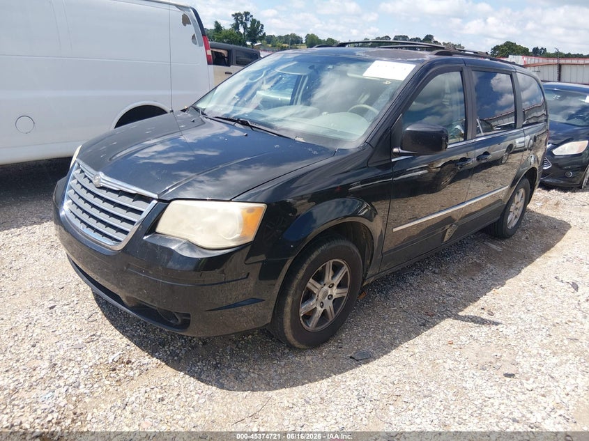 2010 CHRYSLER TOWN & COUNTRY VAN 3.8L V-6 197HP