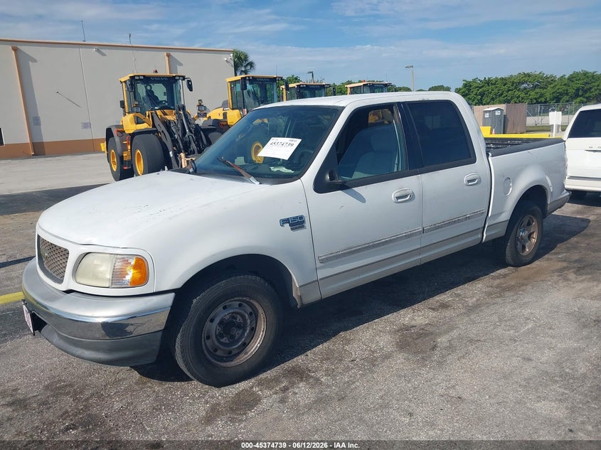 2003 Ford F-150 Lariat/Xlt 1FTRW07613KB17143 photo 1