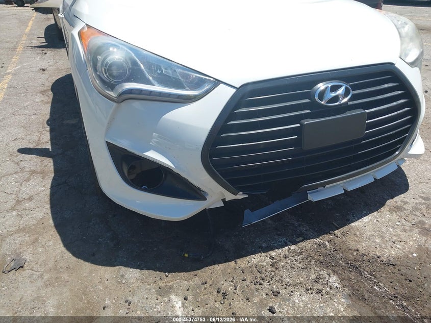 2016 Hyundai Veloster Turbo VIN: KMHTC6AE9GU286737 Lot: 45374753