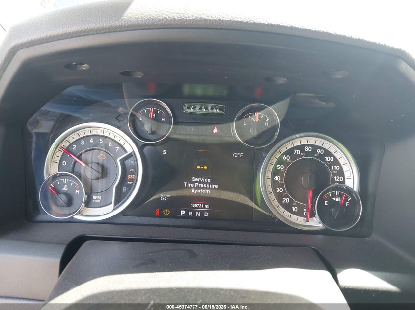2017 RAM 1500 auction photo 7