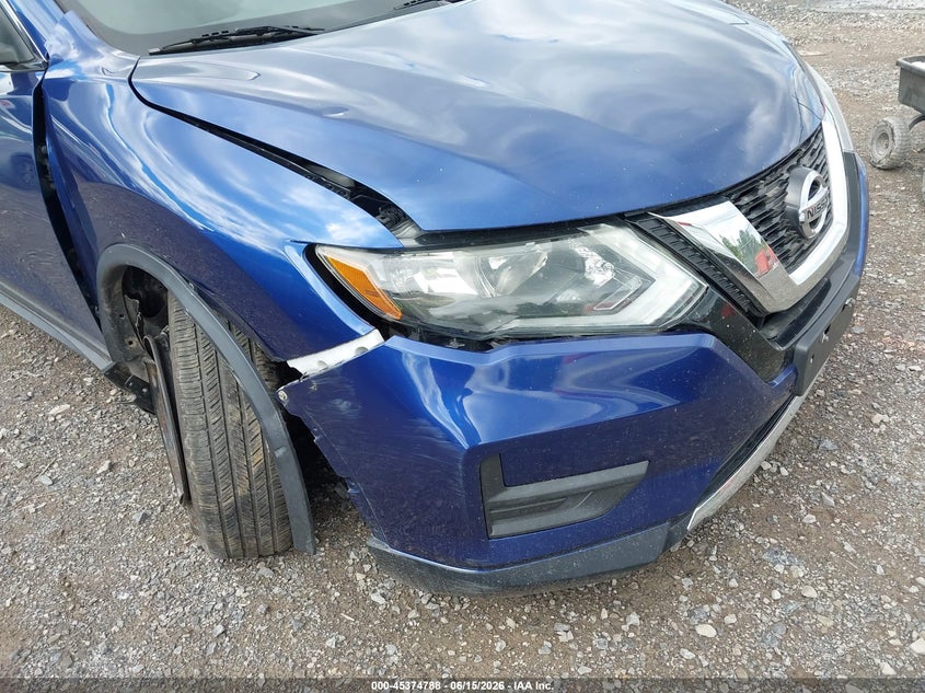 2017 NISSAN ROGUE auction photo 6
