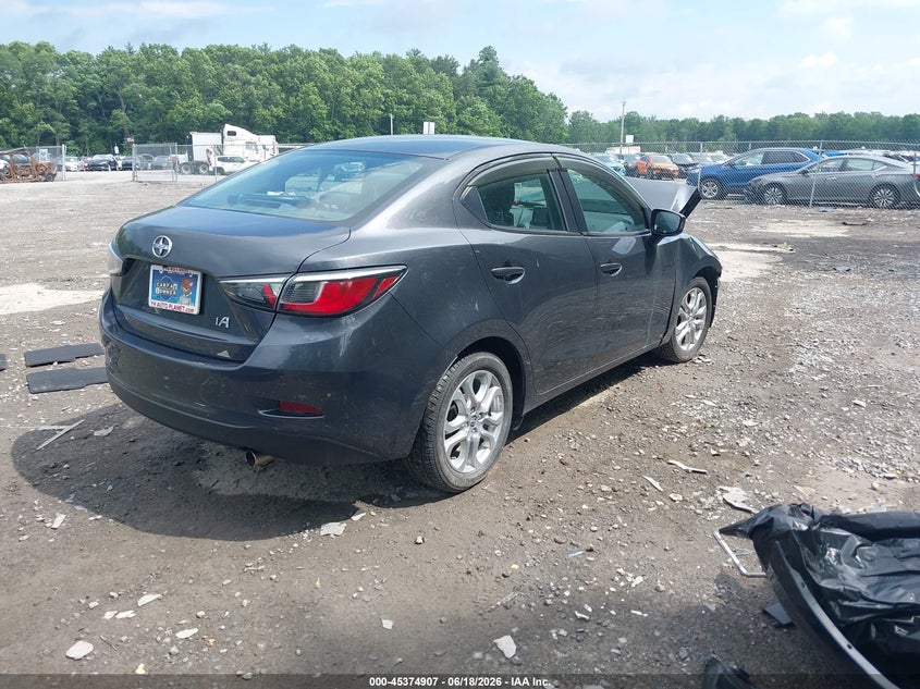 Vin: 3mydlbzv9gy136583, lot: 45872893, scion ia 20164