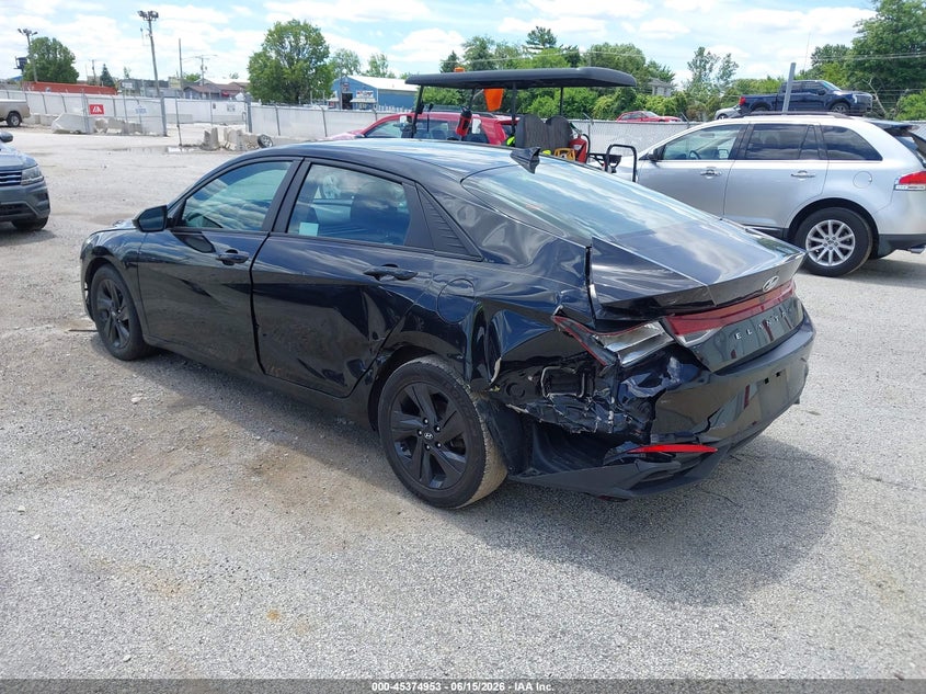 2021 HYUNDAI ELANTRA auction photo 3
