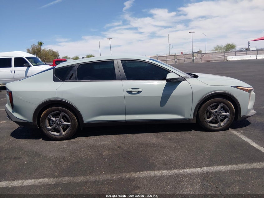2025 Kia K4 Lxs VIN: 3KPFT4DE7SE228439 Lot: 45374956