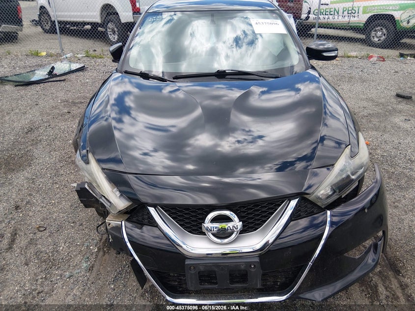 AtlanticExpress - Nissan Maxima