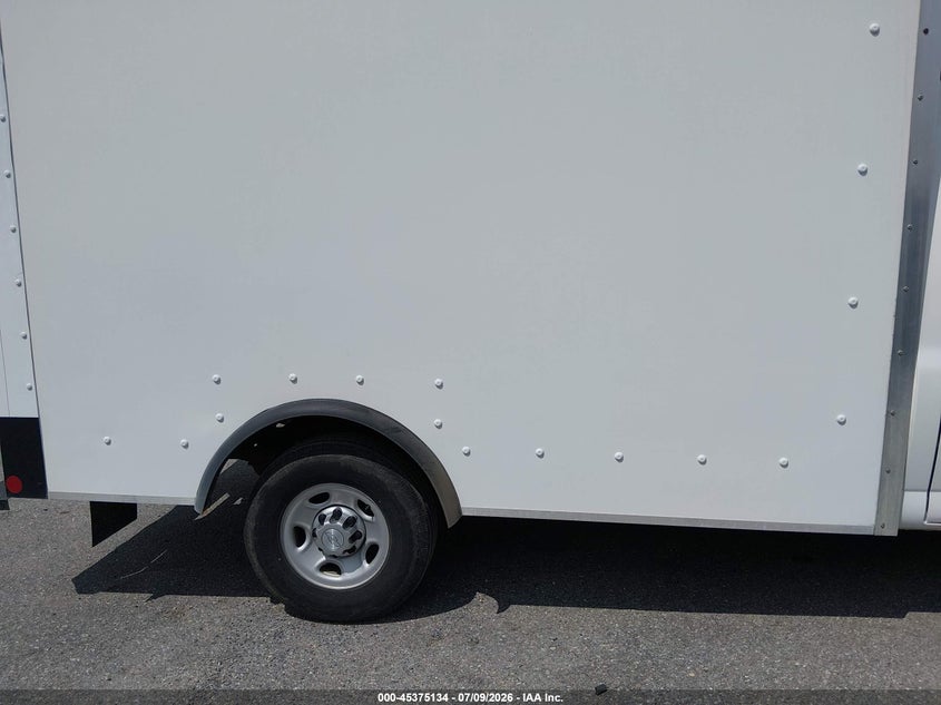 2016 CHEVROLET EXPRESS CUTAWAY auction photo 8