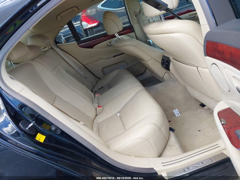 2011 LEXUS LS 460 auction photo 8