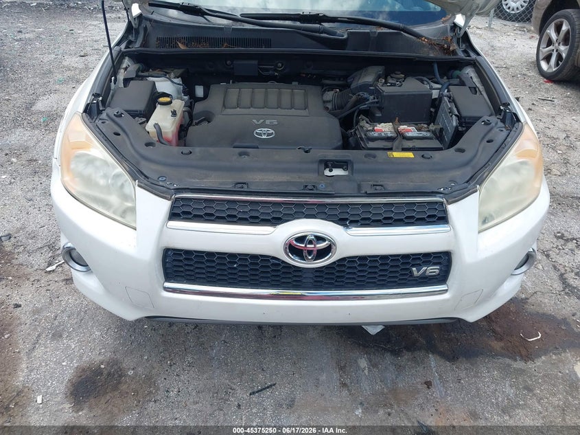 AtlanticExpress - Toyota RAV4