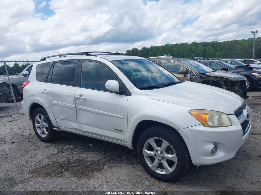 AtlanticExpress - Toyota RAV4