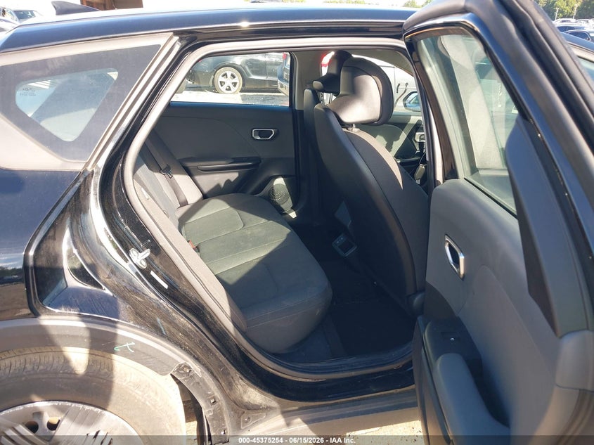 2025 Kia K4 Lx VIN: 3KPFT4DEXSE040837 Lot: 45375254