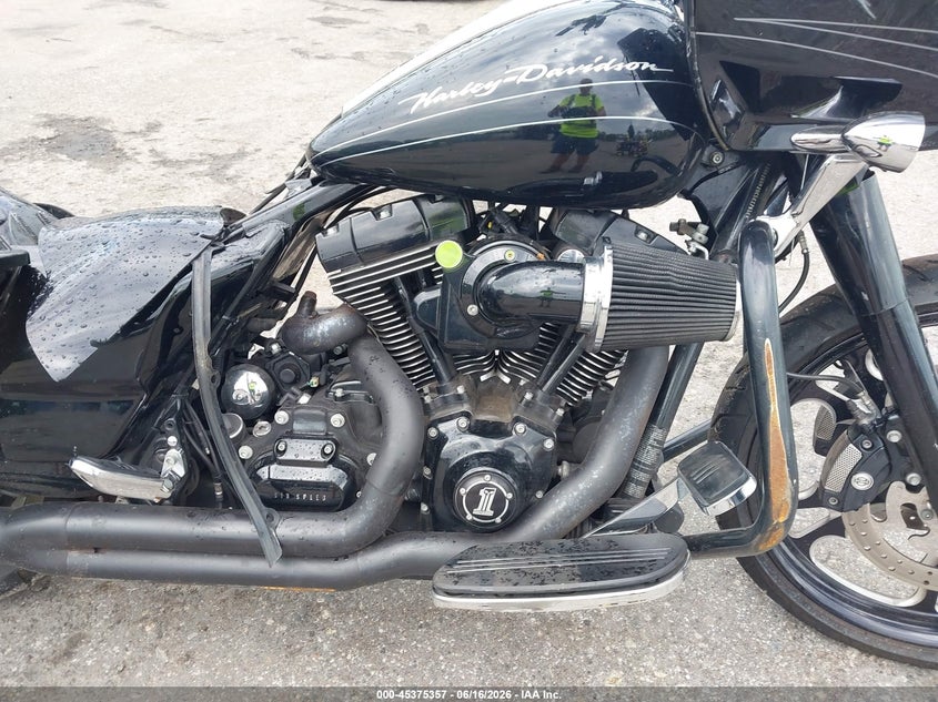 2012 Harley-Davidson Fltrx Road Glide Custom VIN: 1HD1KHM10CB687536 Lot: 45375357