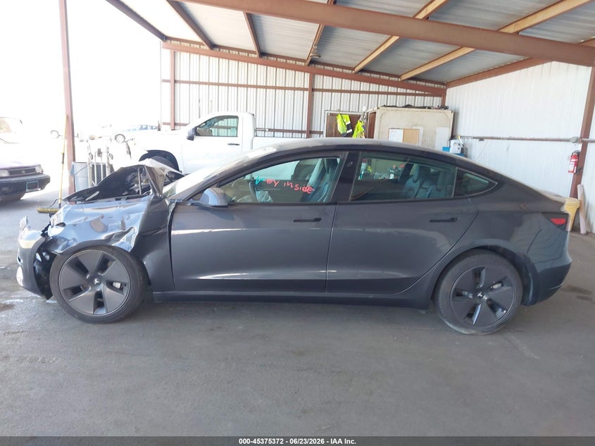 AtlanticExpress - Tesla Model 3