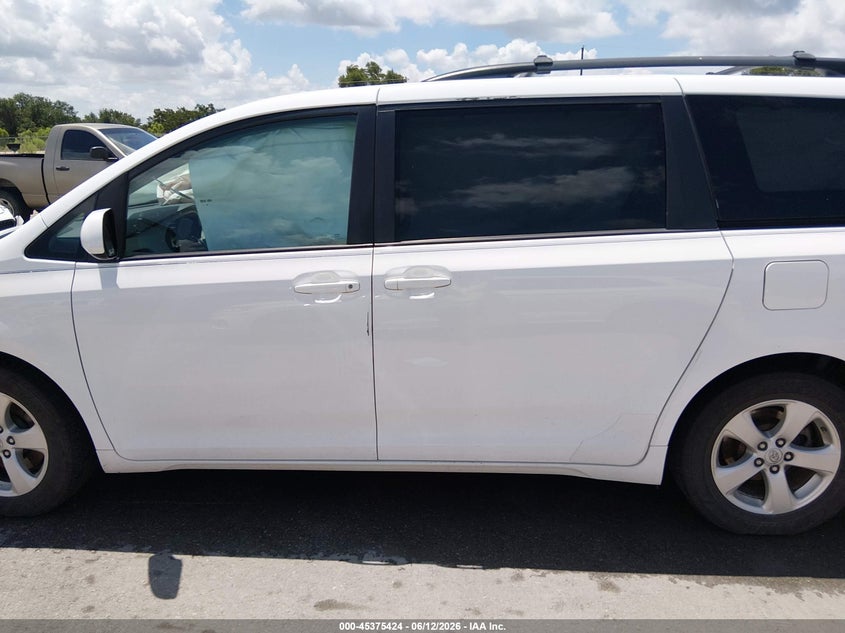 AtlanticExpress - Toyota Sienna