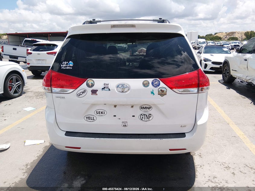 AtlanticExpress - Toyota Sienna
